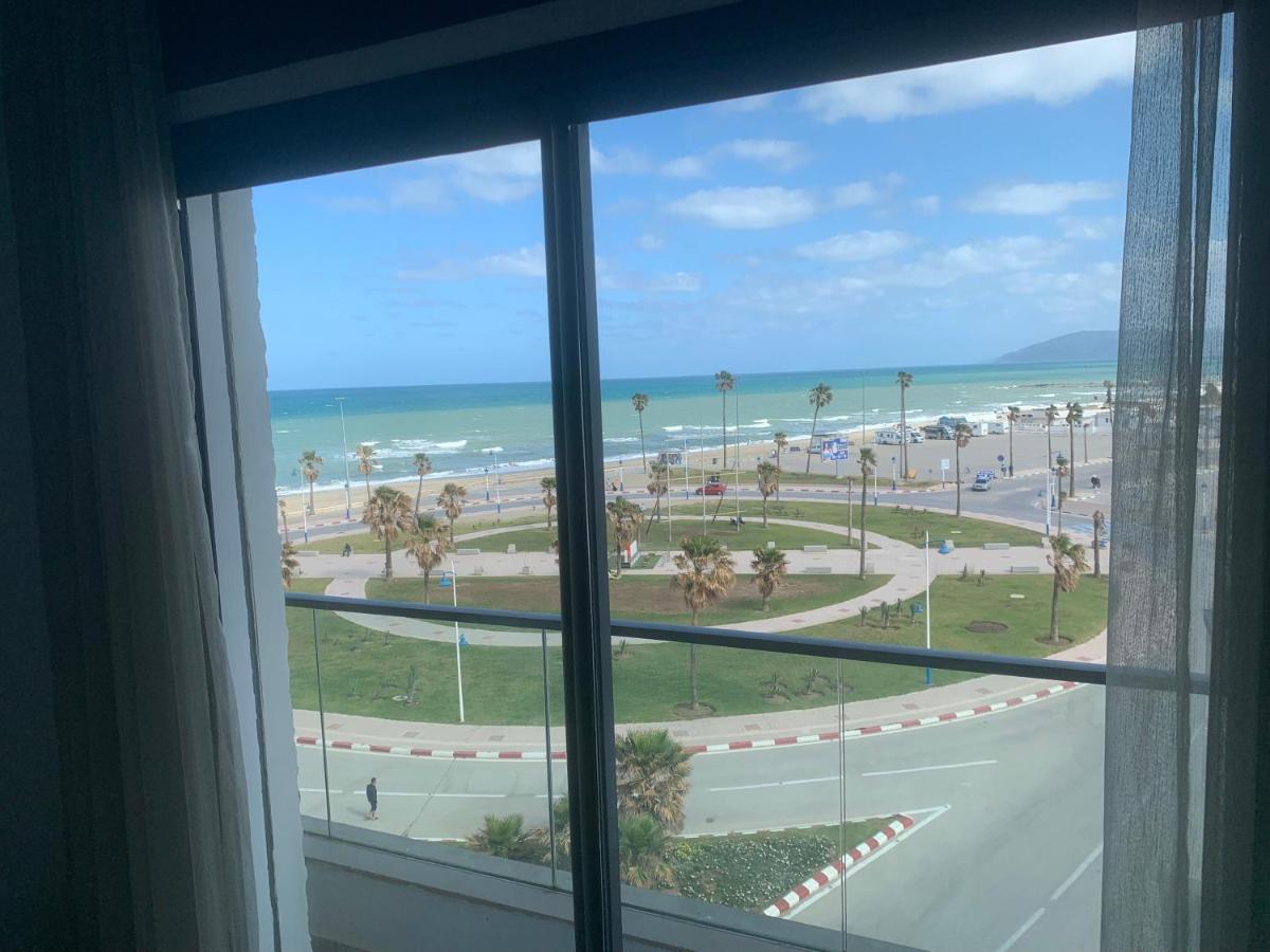 Beachfront High Standard Flat Martil Bagian luar foto